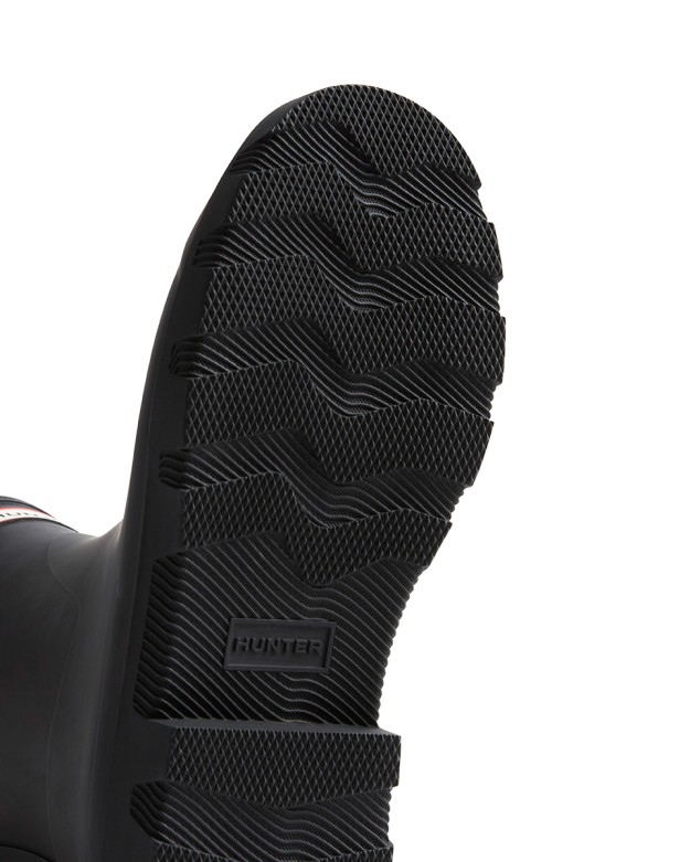 BOTA CORTA DOWNPOUR